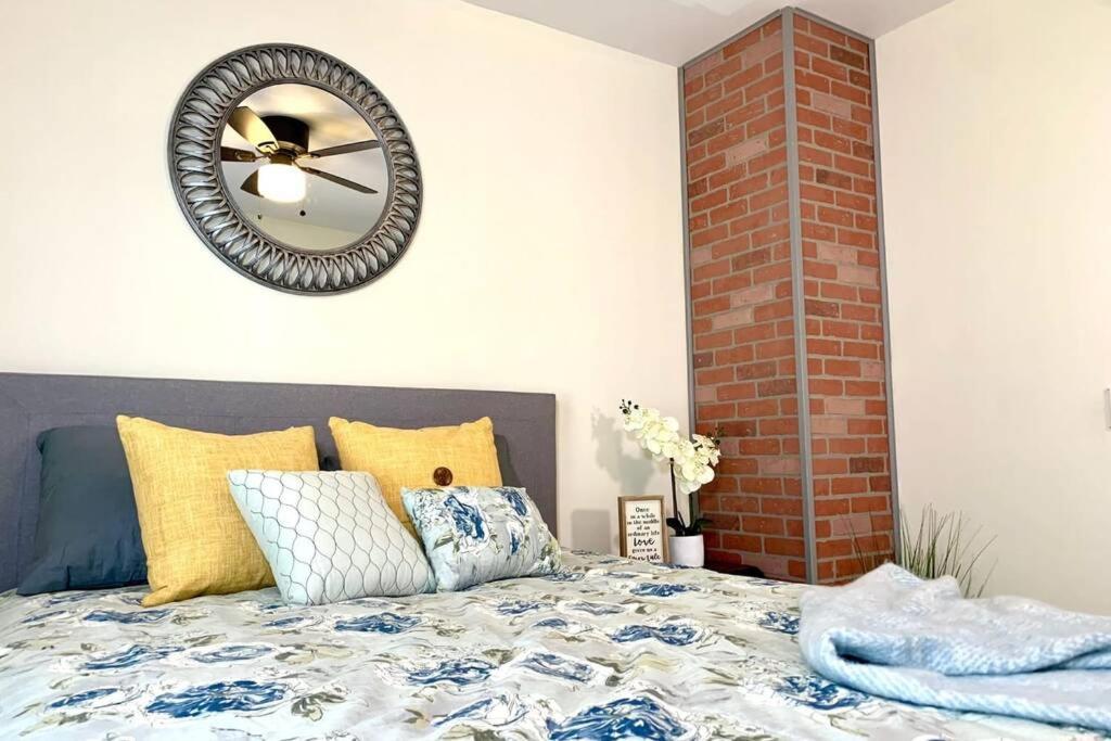 6Br Retreat-Great For Reunions And Getaways Minutes From Niagara Falls Exterior photo